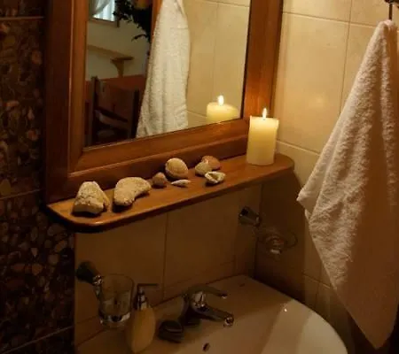 Daire Nontas Homes Kalamítsi