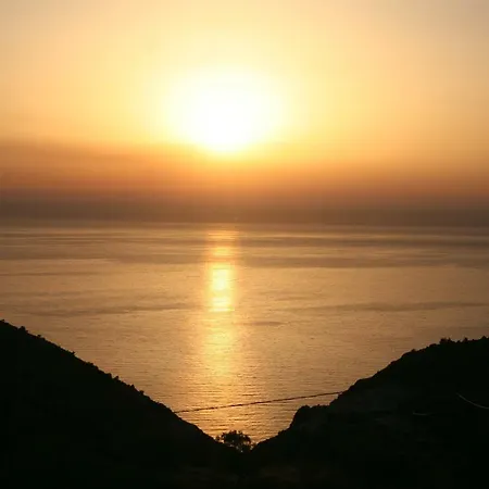 Nontas Homes * Kalamitsi (Lefkada)