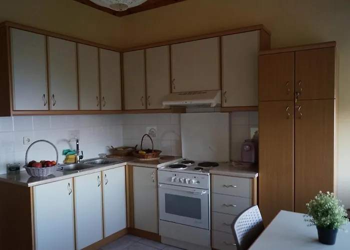 公寓 Nontas Homes *